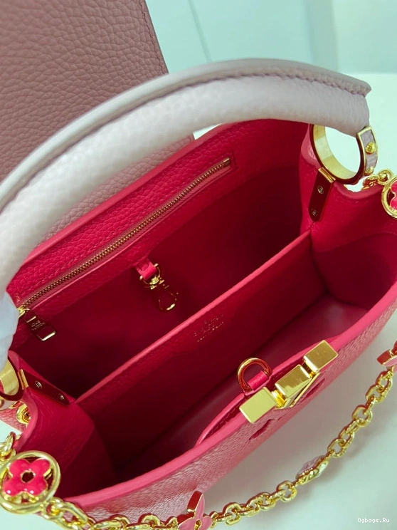 LOUIS VUITTON CAPUCINES BB 0118